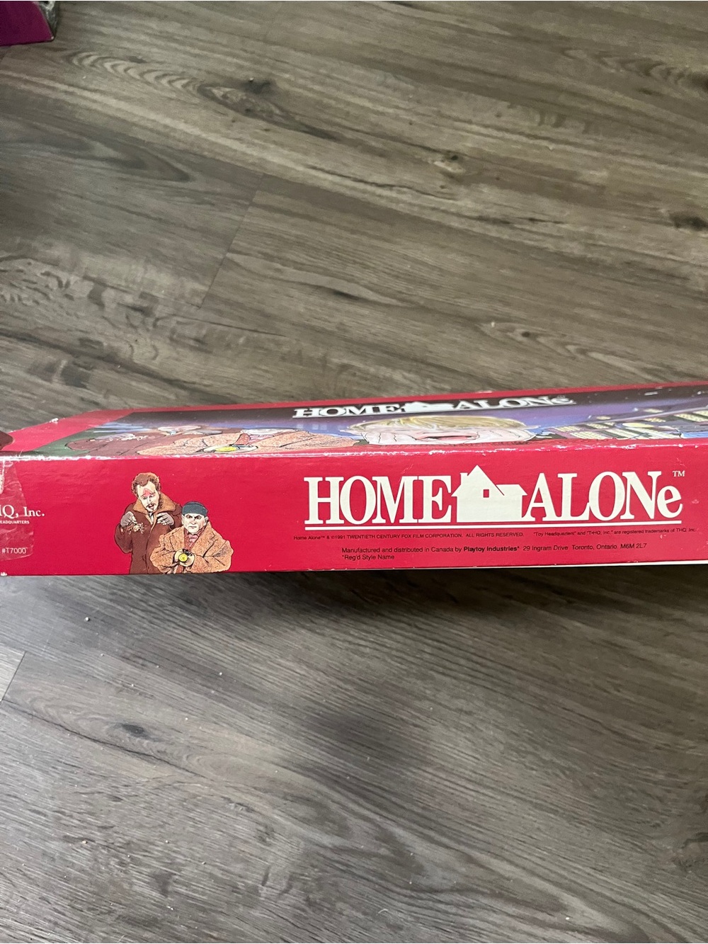 Home Alone Retro Board game family friendly based on movie - Picture 13 of 16
